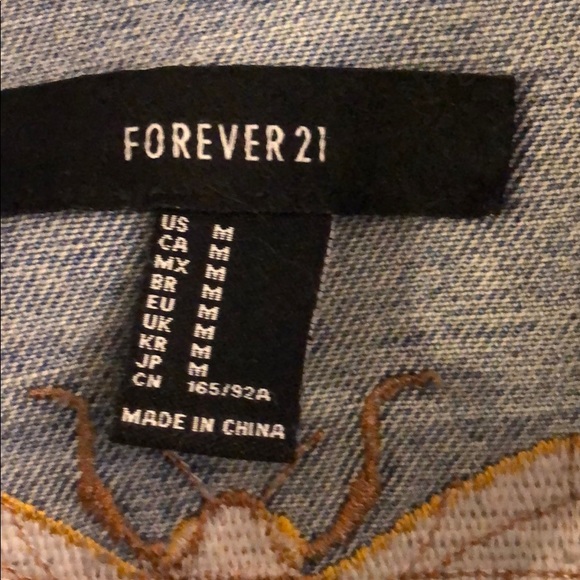 Forever 21 Tiger Graphic Denim Jacket - Picture 2 of 5